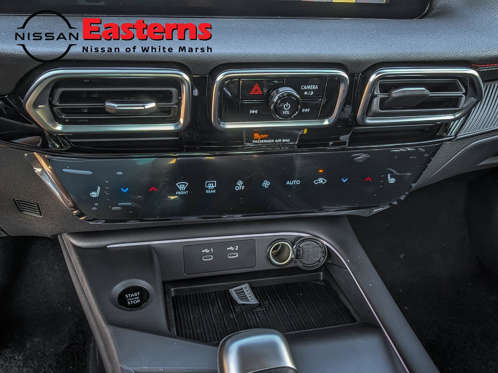 New 2026 Nissan Sentra SR w/ SR Premium Package FWD image 20