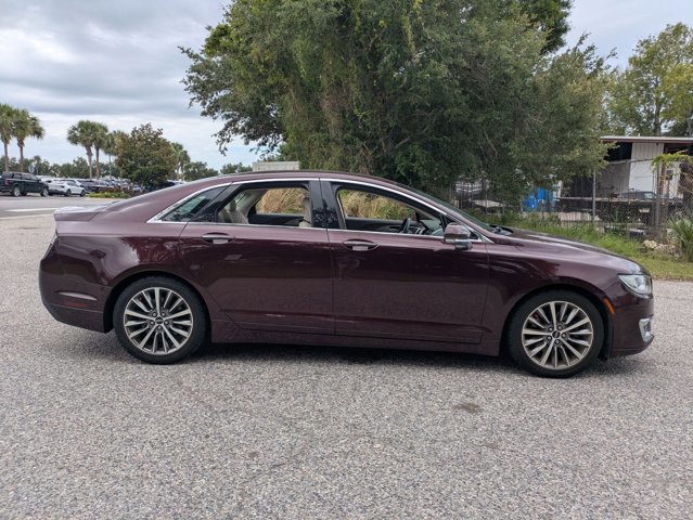 Used 2017 Lincoln MKZ Select w/ Select Plus Package FWD image 4