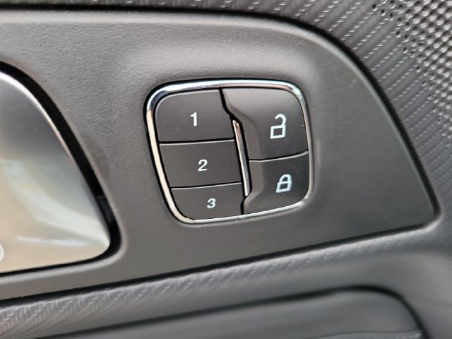 Used 2026 Ford Mustang Premium RWD image 15
