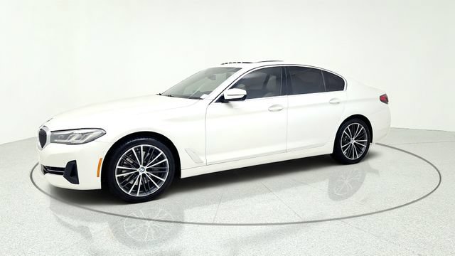 Used 2021 BMW 540i w/ Executive Package RWD image 4