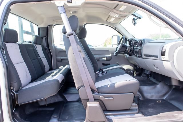 Used 2008 Chevrolet Silverado 3500 W/T AWD/4WD image 31