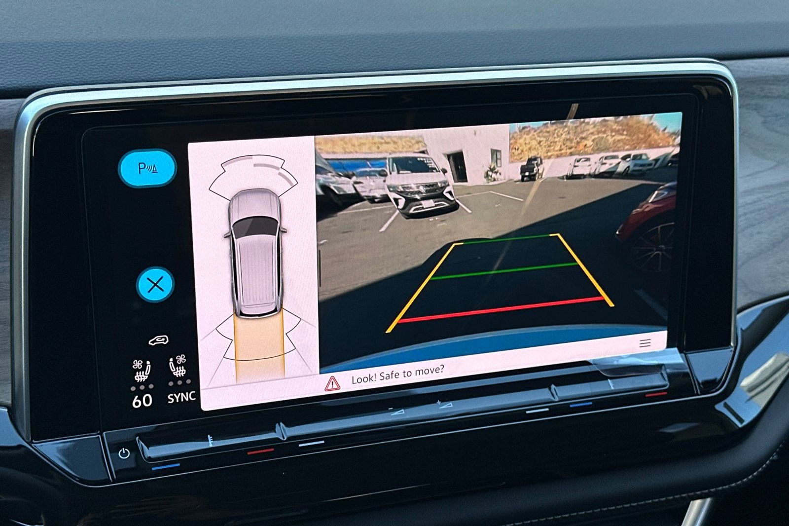 New 2026 Volkswagen Atlas SE FWD image 18