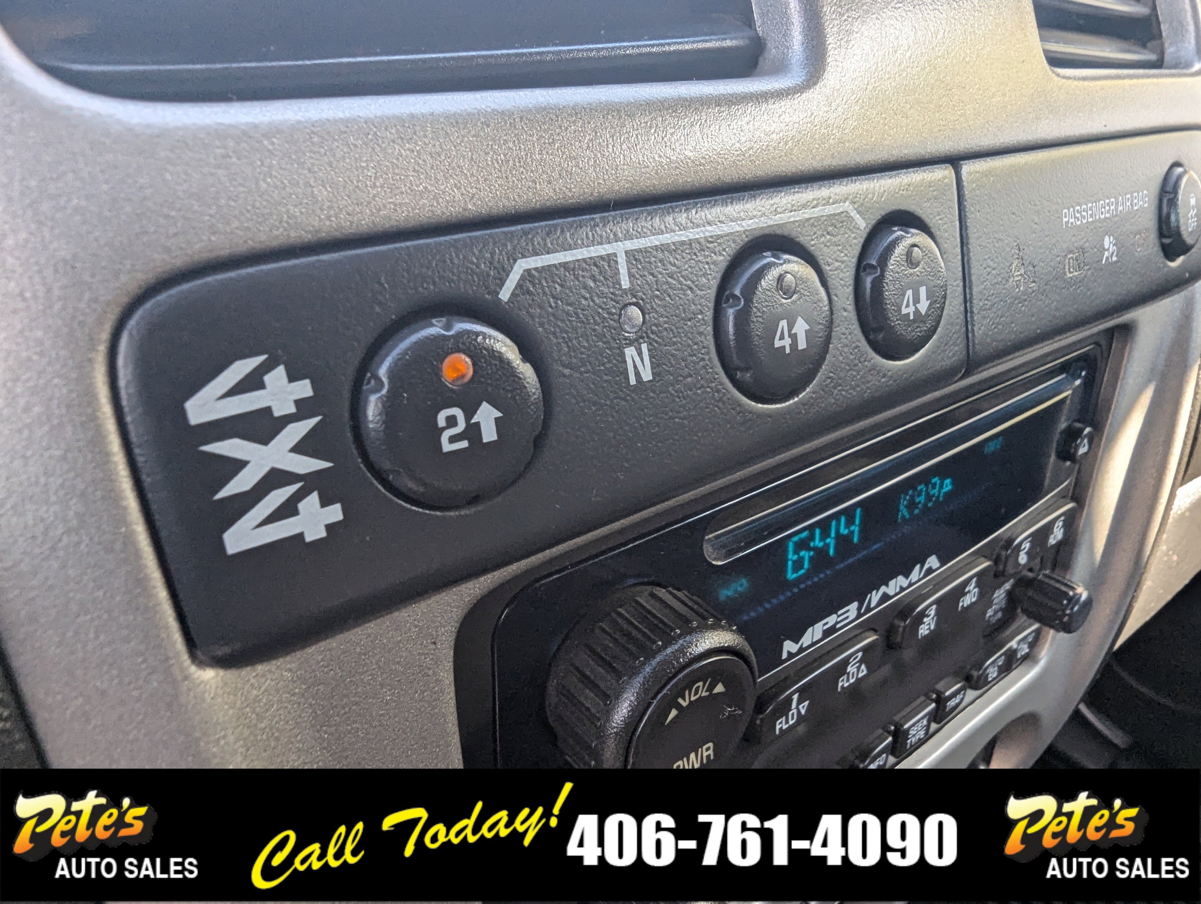 Used 2012 Chevrolet Colorado W/T image 23