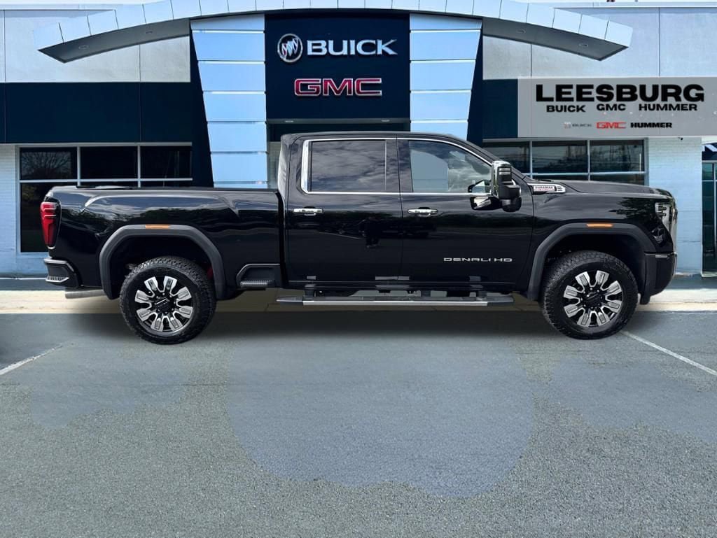 New 2026 GMC Sierra 2500 Denali w/ Denali Reserve Package AWD/4WD image 8
