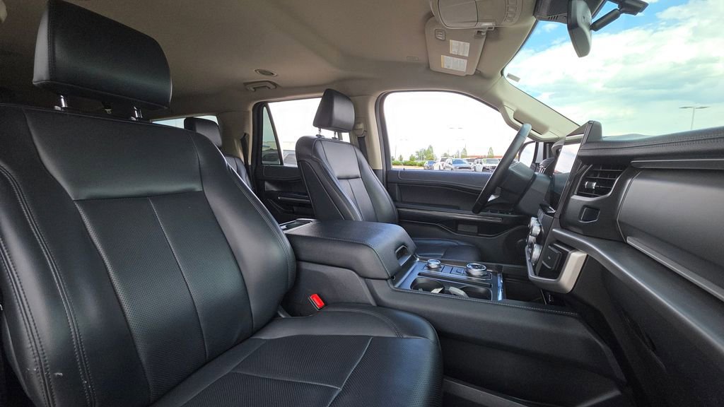 Used 2024 Ford Expedition Max XLT AWD/4WD image 12