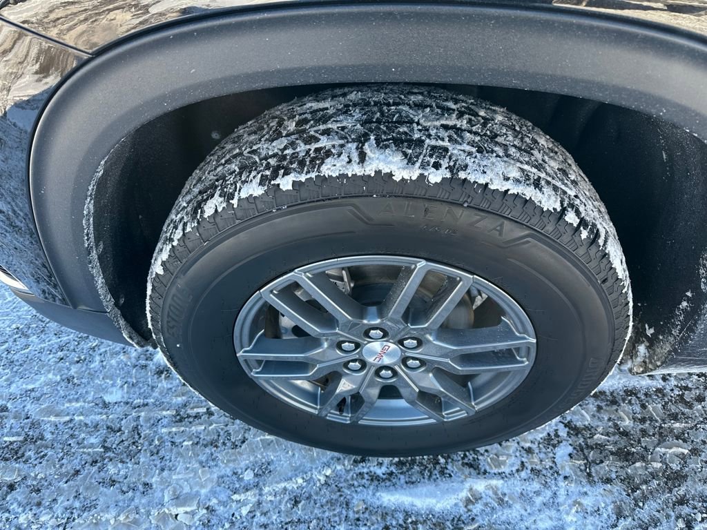 Used 2025 GMC Acadia Elevation image 19