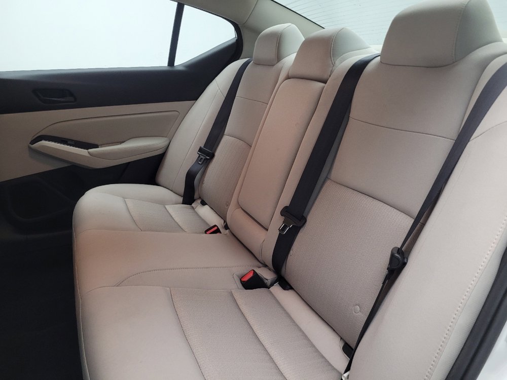 Used 2023 Nissan Altima 2.5 SV image 18