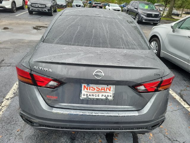 Used 2022 Nissan Altima 2.5 SR FWD image 8