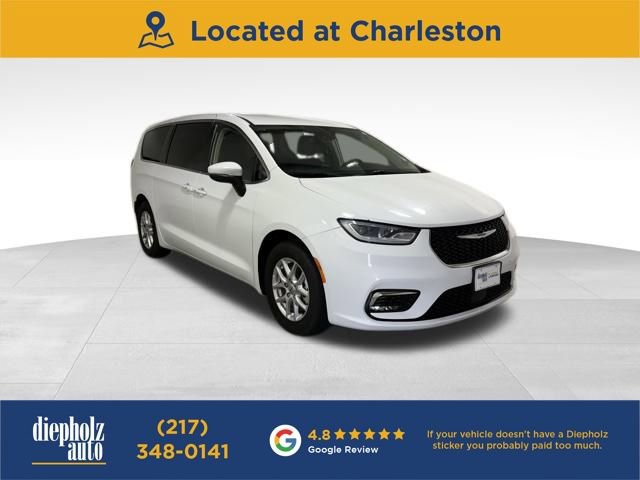 Used 2023 Chrysler Pacifica Touring-L