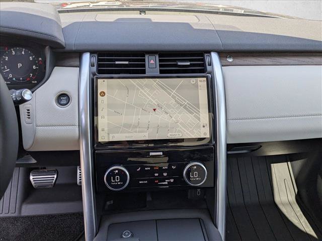 New 2026 Land Rover Discovery Dynamic SE AWD/4WD image 12