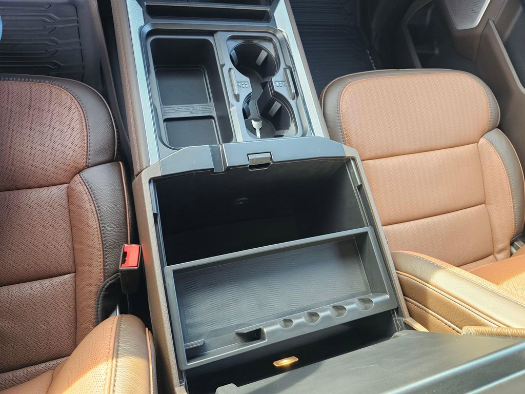 Certified 2026 Ford F450 King Ranch w/ FX4 Off-Road Package image 27