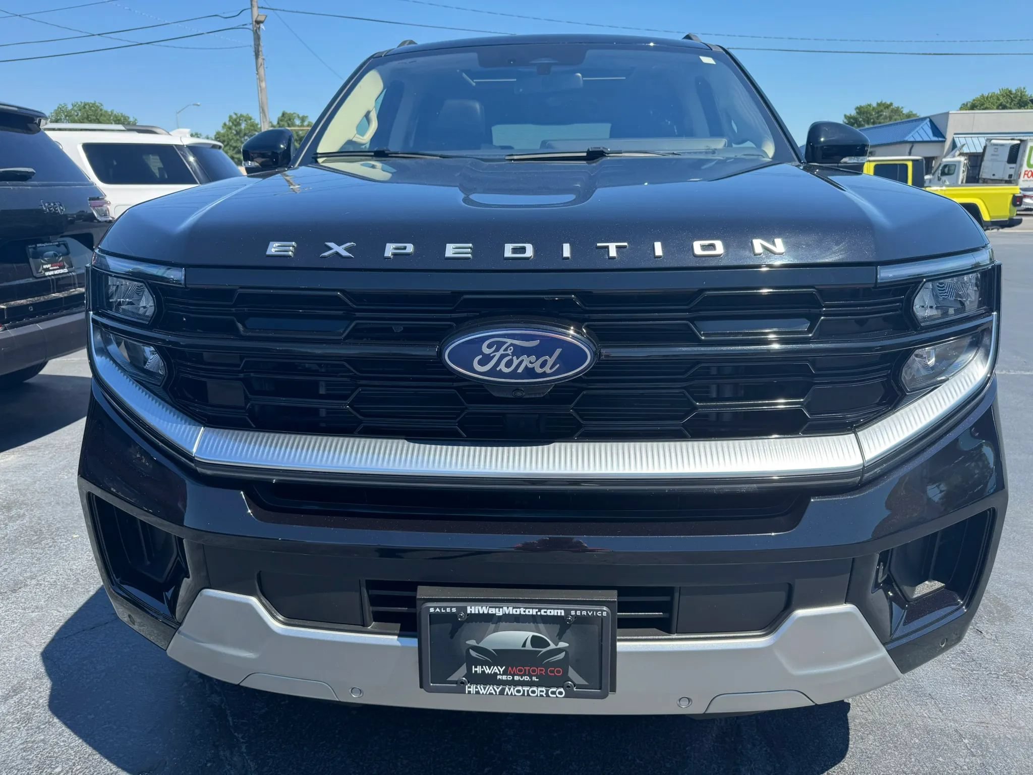 Used 2025 Ford Expedition Max Platinum AWD/4WD image 22