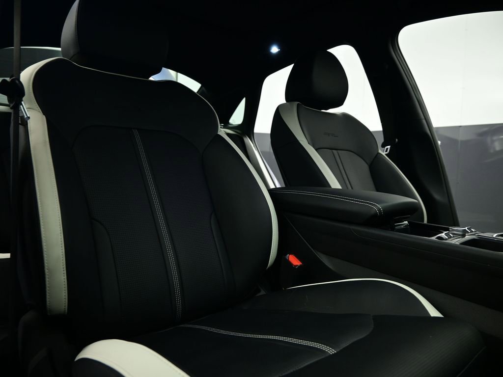 Used 2025 Kia K5 GT-Line w/ GT-Line Premium Package image 65