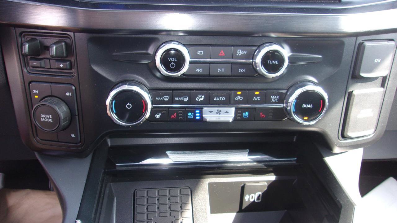 Used 2025 Ford F250 Lariat w/ Lariat Ultimate Package image 15