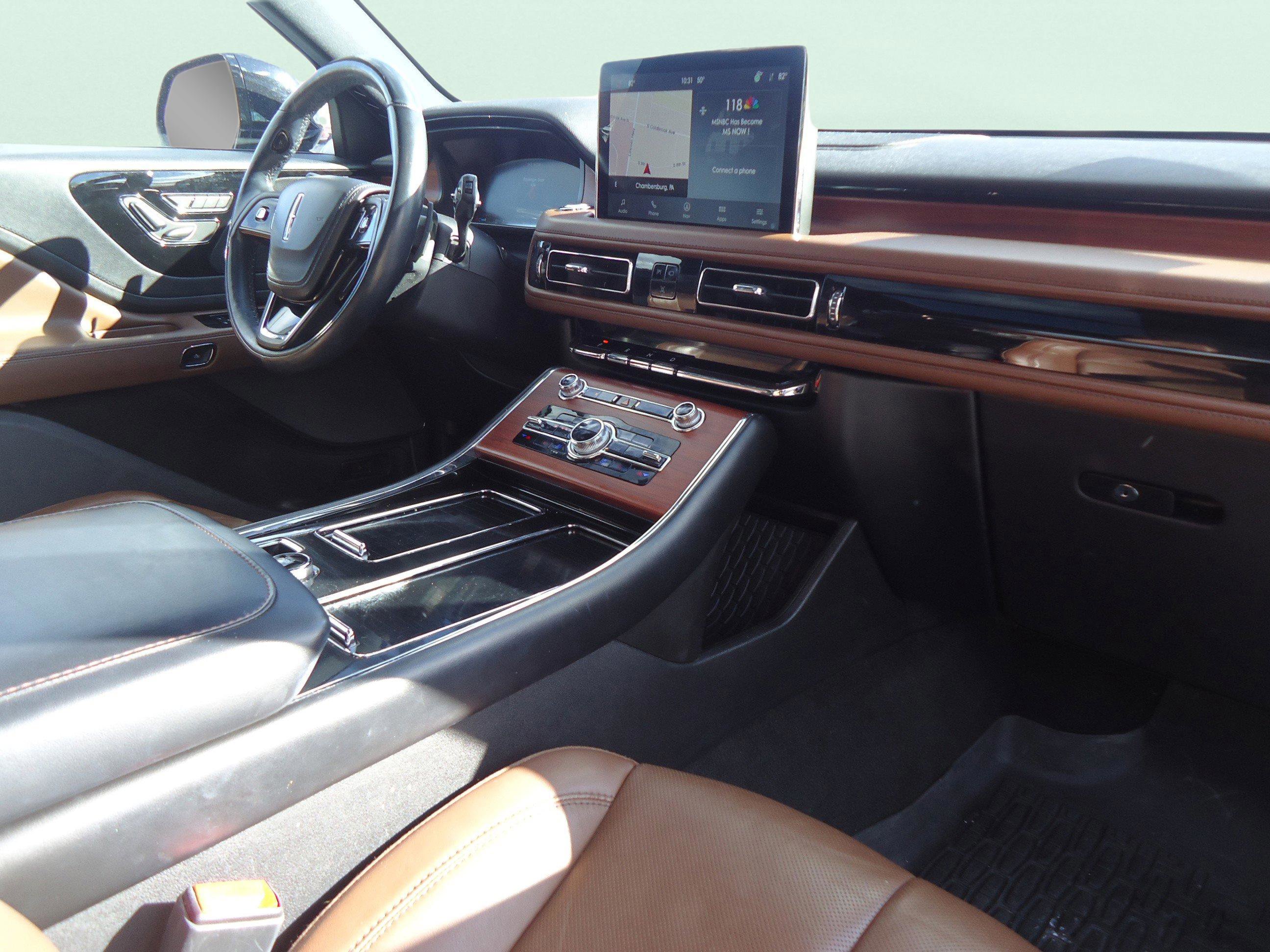 Used 2023 Lincoln Aviator Reserve w/ Equipment Group 201A image 26