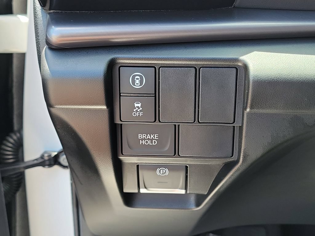 Used 2025 Acura RDX SH-AWD image 32