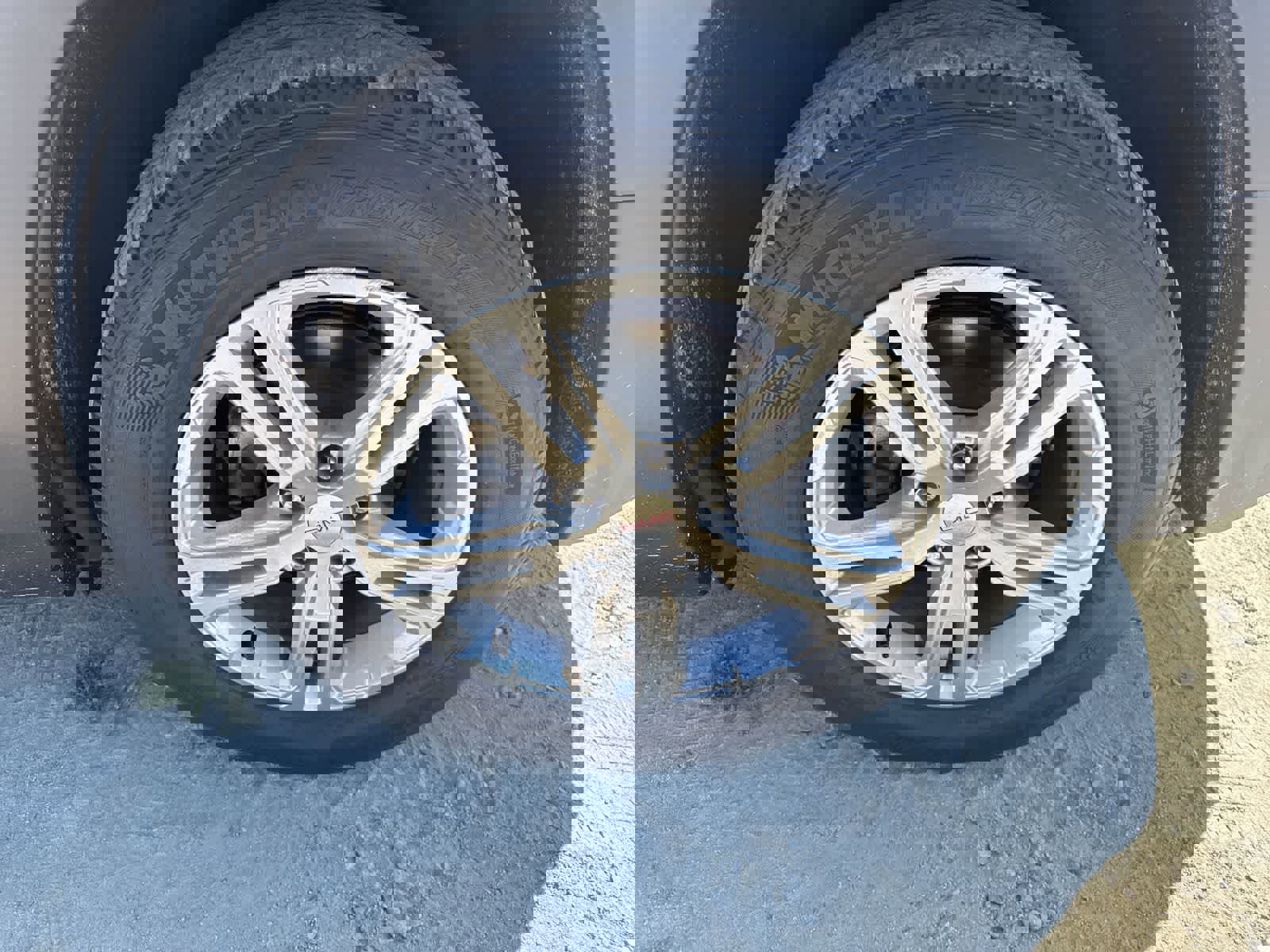 Used 2019 GMC Terrain SLE w/ Infotainment Package I image 10