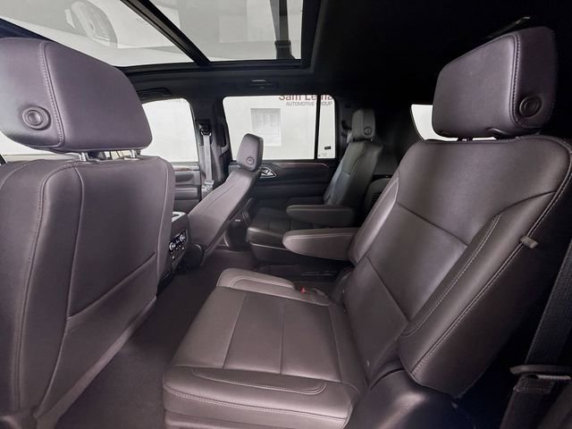 Used 2024 Chevrolet Suburban Z71 w/ Luxury Package image 27