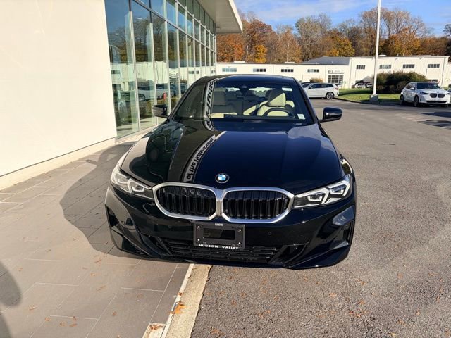 New 2026 BMW 330i xDrive Sedan w/ Convenience Package AWD/4WD image 4