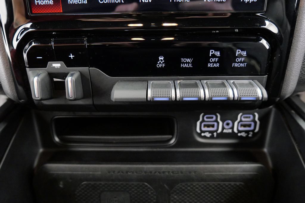 Used 2024 RAM 1500 Rebel w/ Rebel Level 2 Equipment Group AWD/4WD image 31