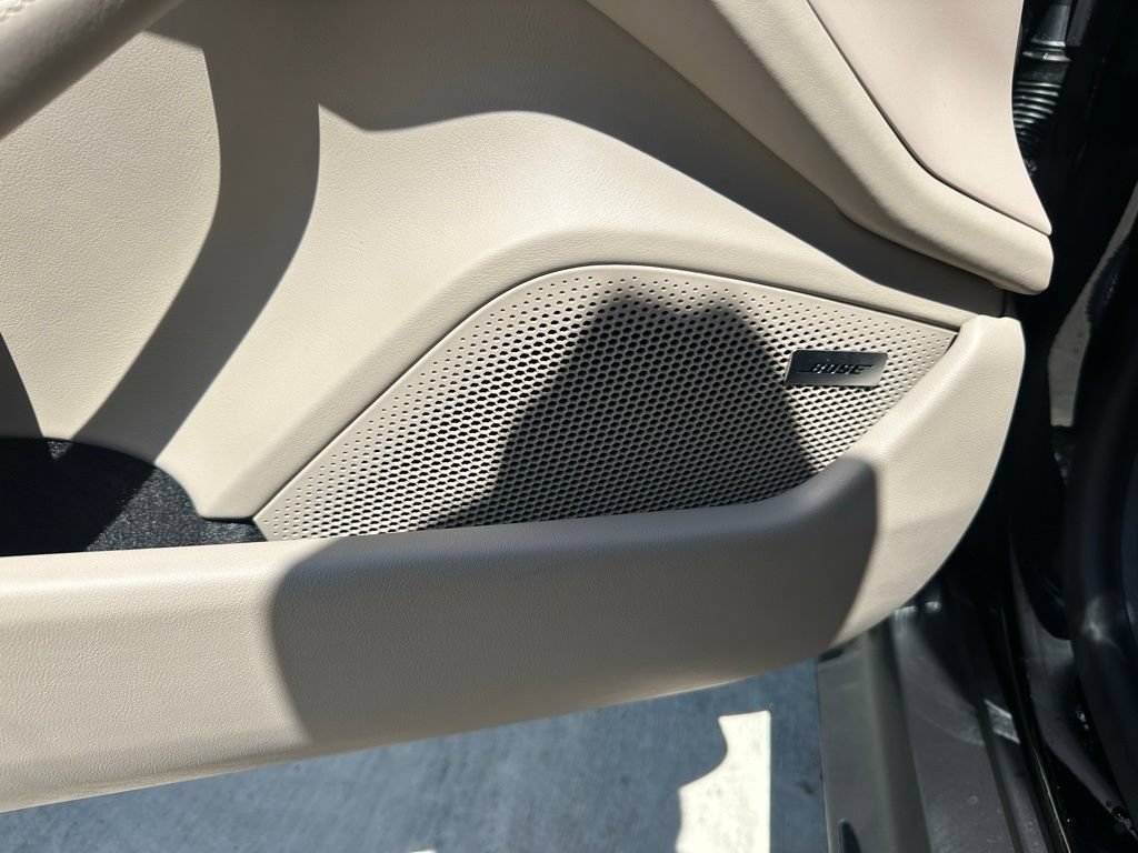 New 2026 Porsche Taycan AWD/4WD image 22