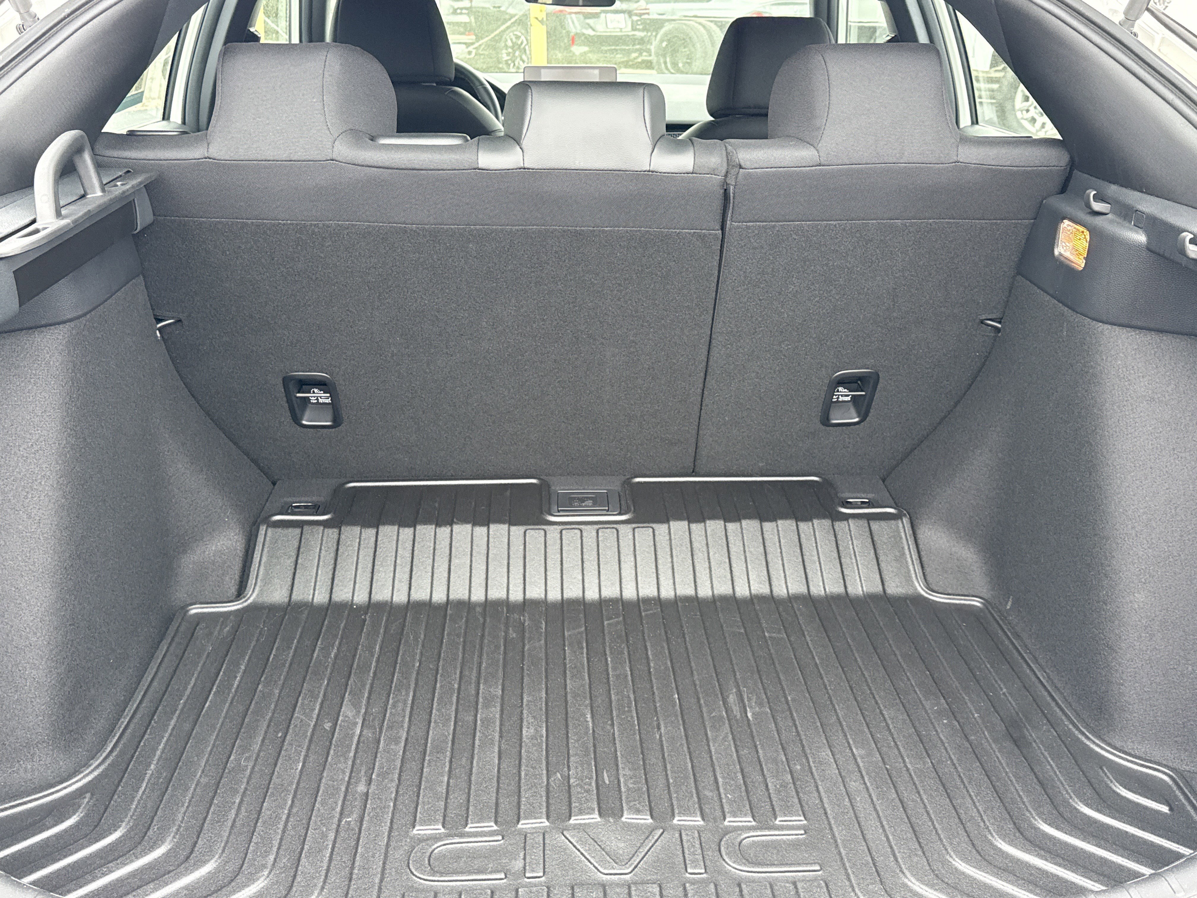 Used 2025 Honda Civic Sport image 39
