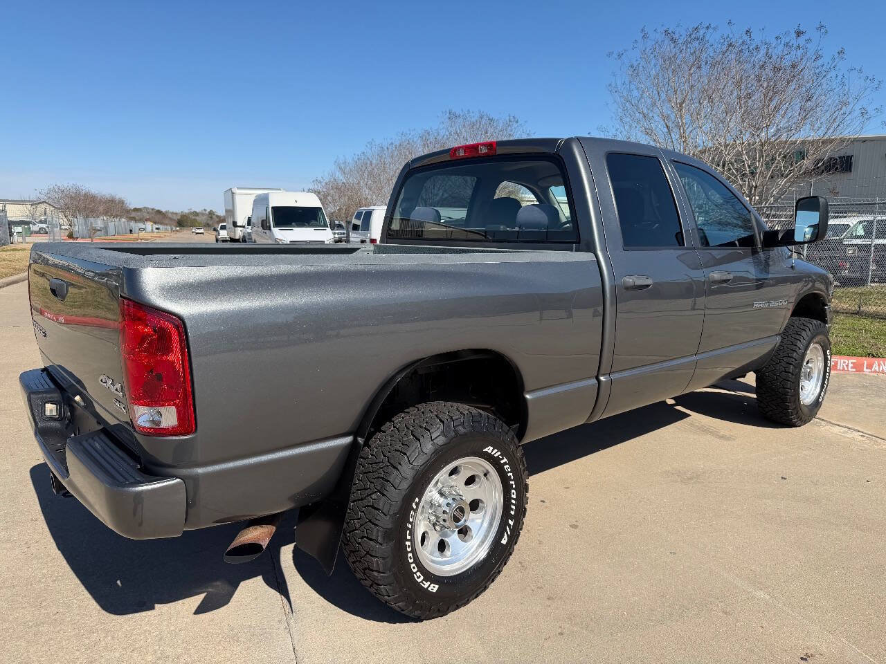Used 2004 Dodge Ram 2500 Truck SLT w/ Trailer Tow Group AWD/4WD image 12