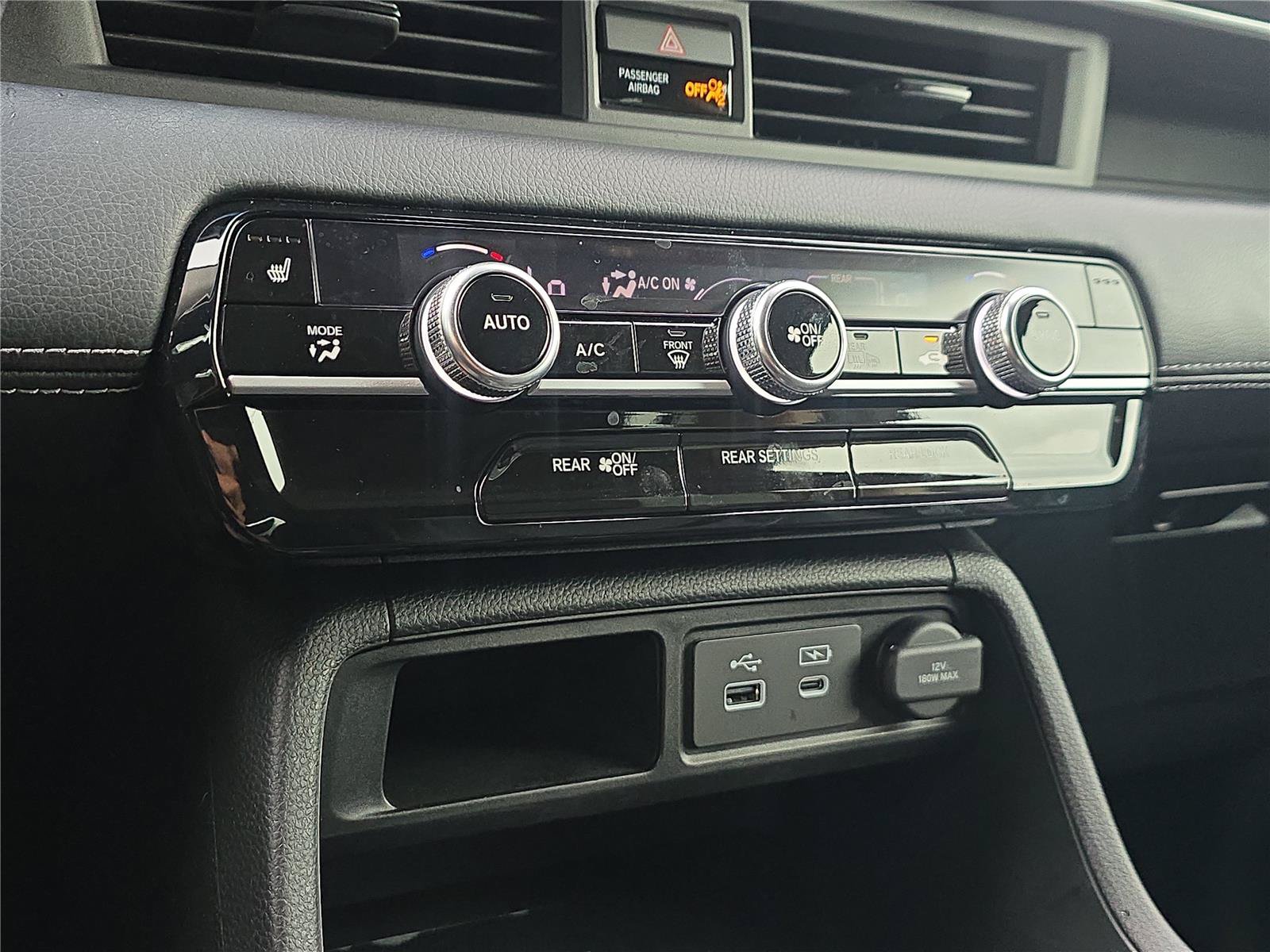 Used 2025 Honda Pilot Touring image 20