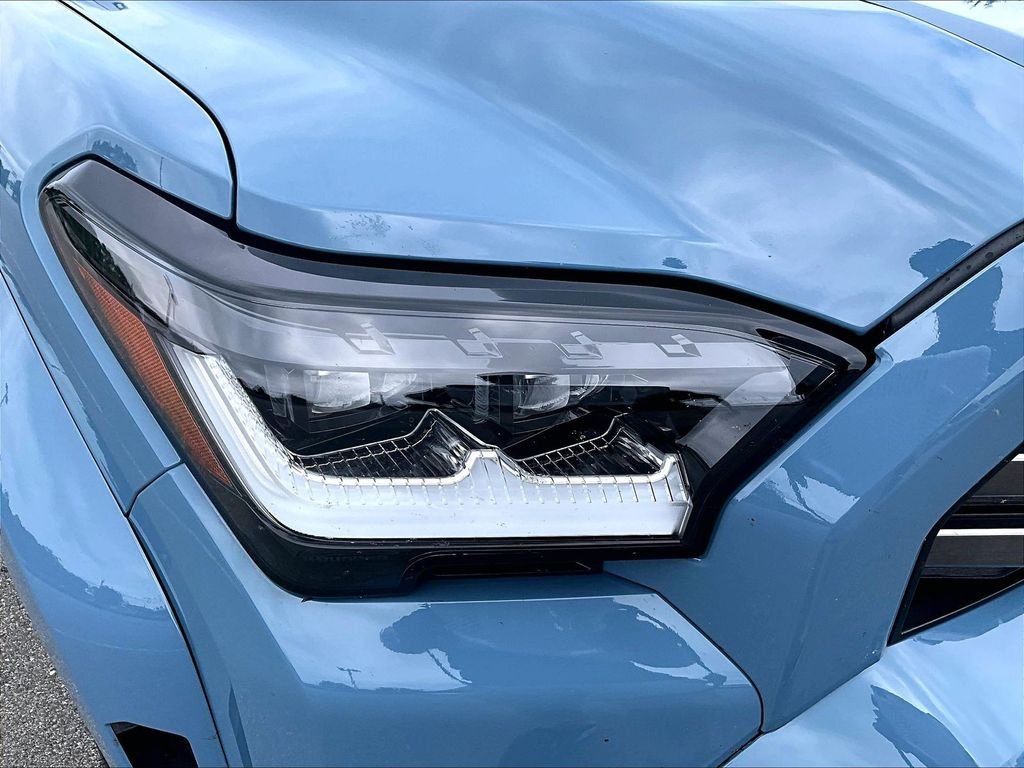 Used 2026 Toyota 4Runner Platinum AWD/4WD image 33