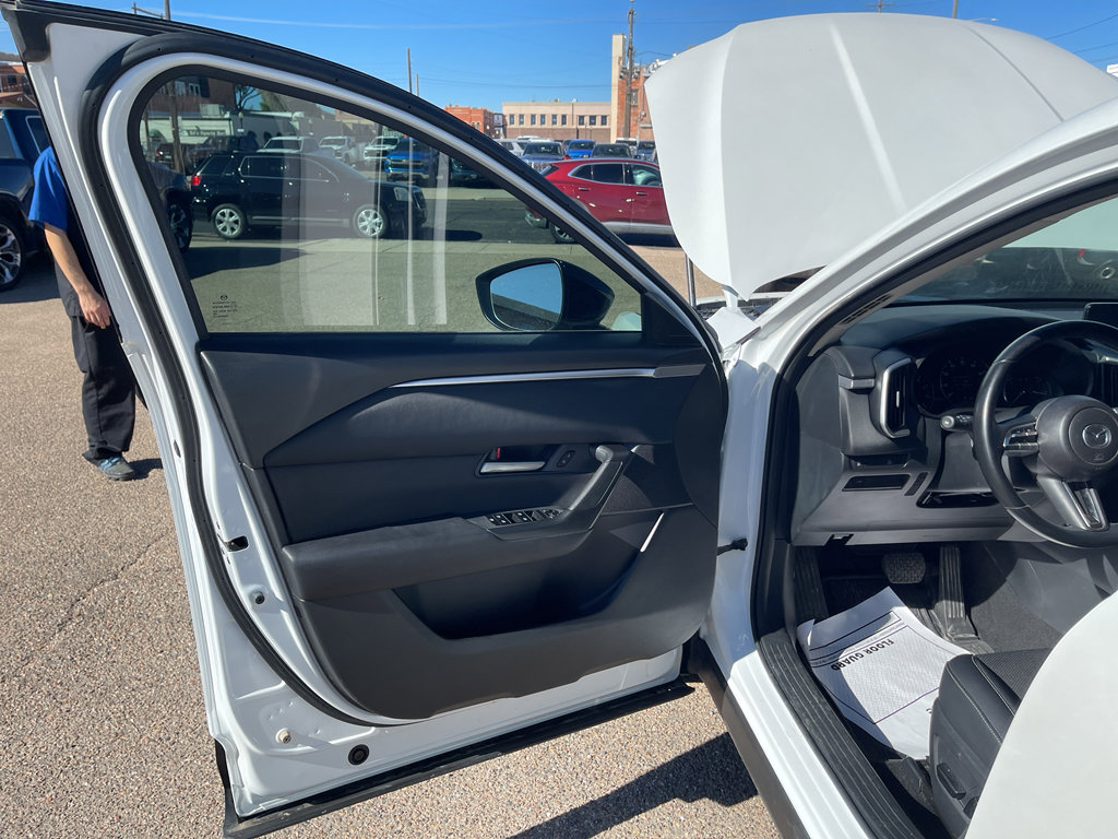 Used 2023 MAZDA CX-50 2.5 S w/ Preferred Plus Pkg image 11