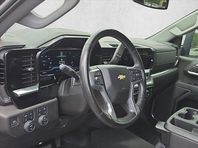 Used 2024 Chevrolet Silverado 2500 LTZ AWD/4WD image 12