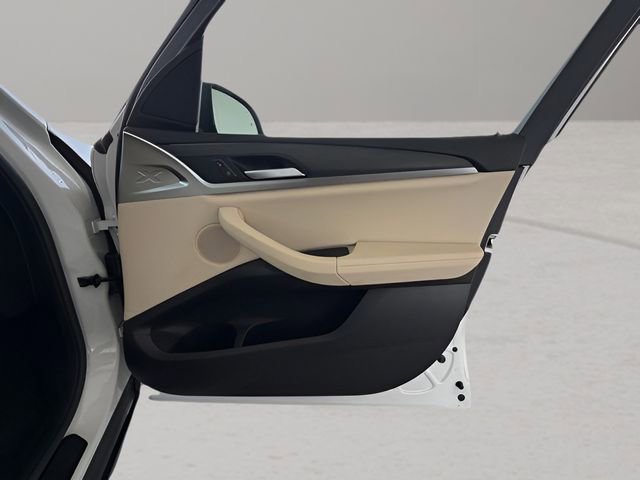 Used 2024 BMW X3 xDrive30i w/ Premium Package image 42