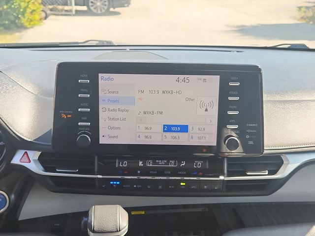 Used 2021 Toyota Sienna Limited FWD image 29