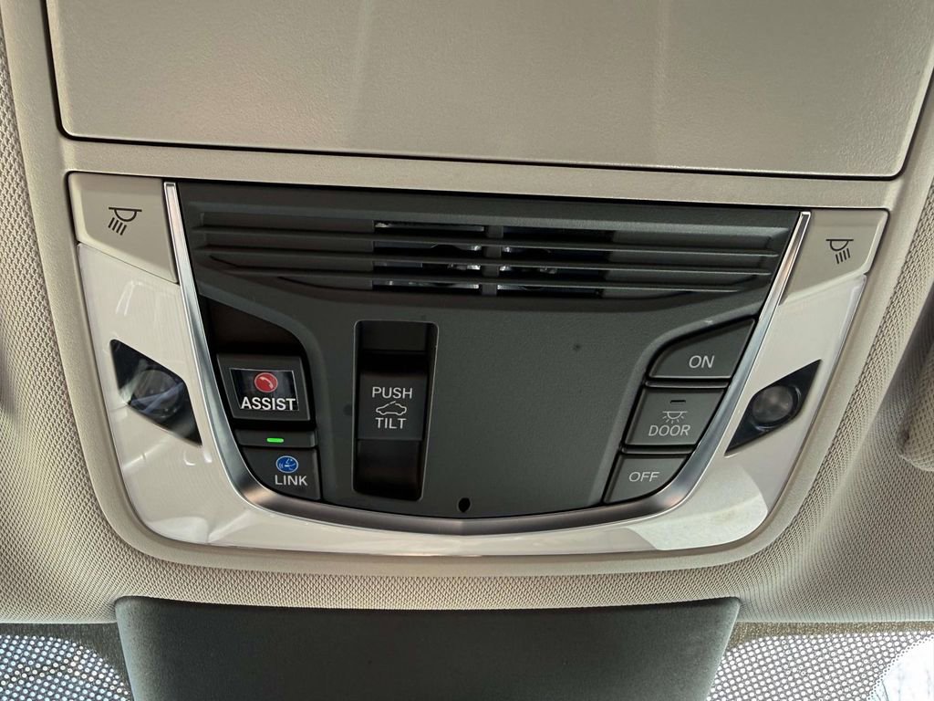 Certified 2025 Acura TLX w/ Technology Package FWD image 24