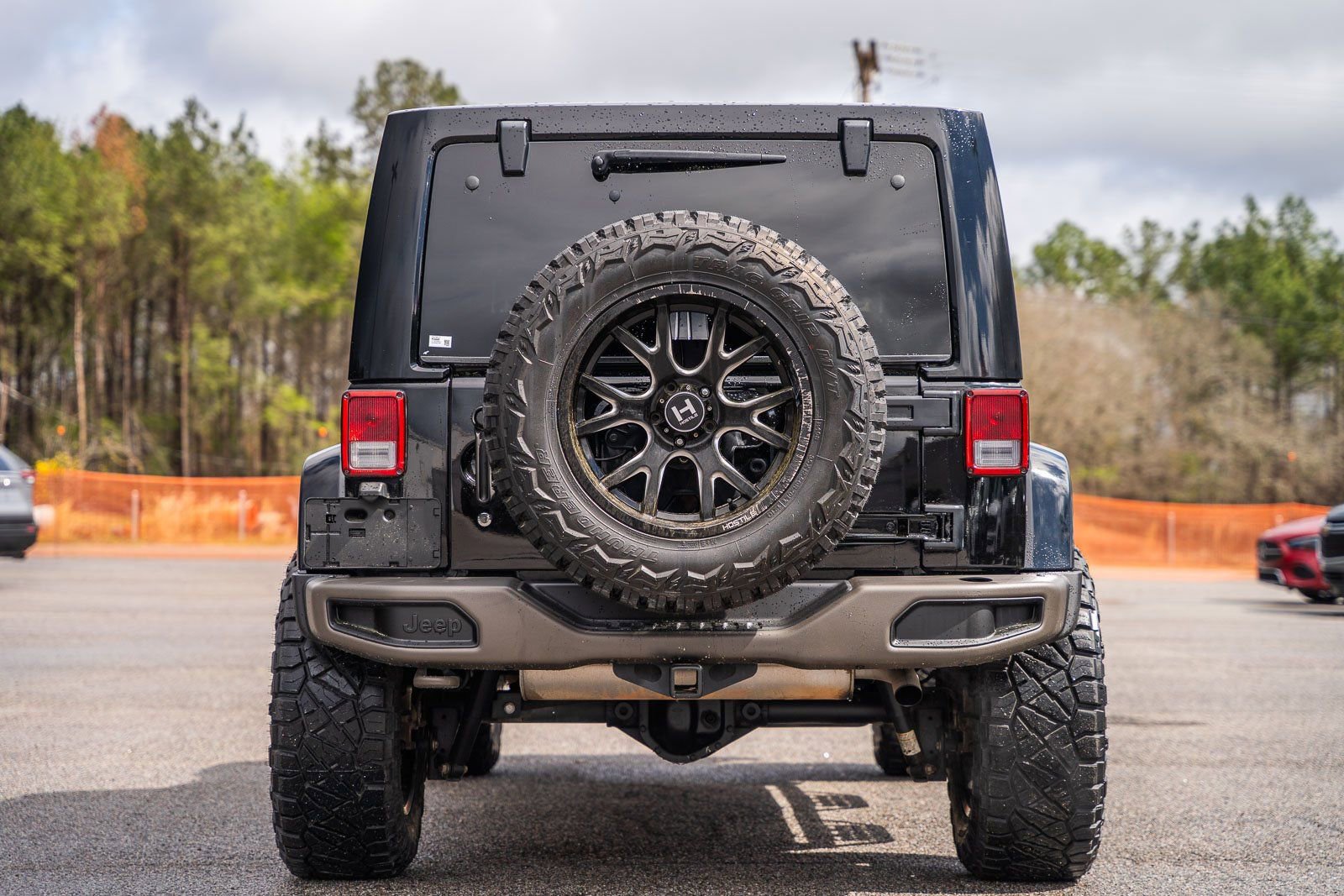Used 2017 Jeep Wrangler Unlimited Sahara image 6