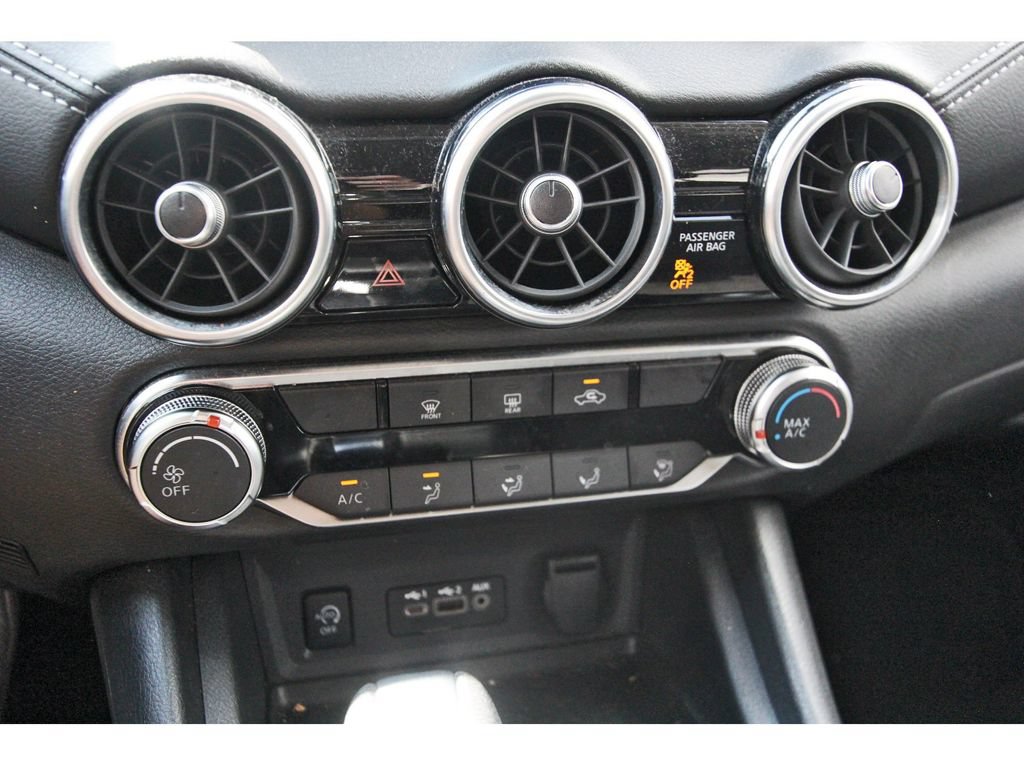 Used 2025 Nissan Sentra SV FWD image 12