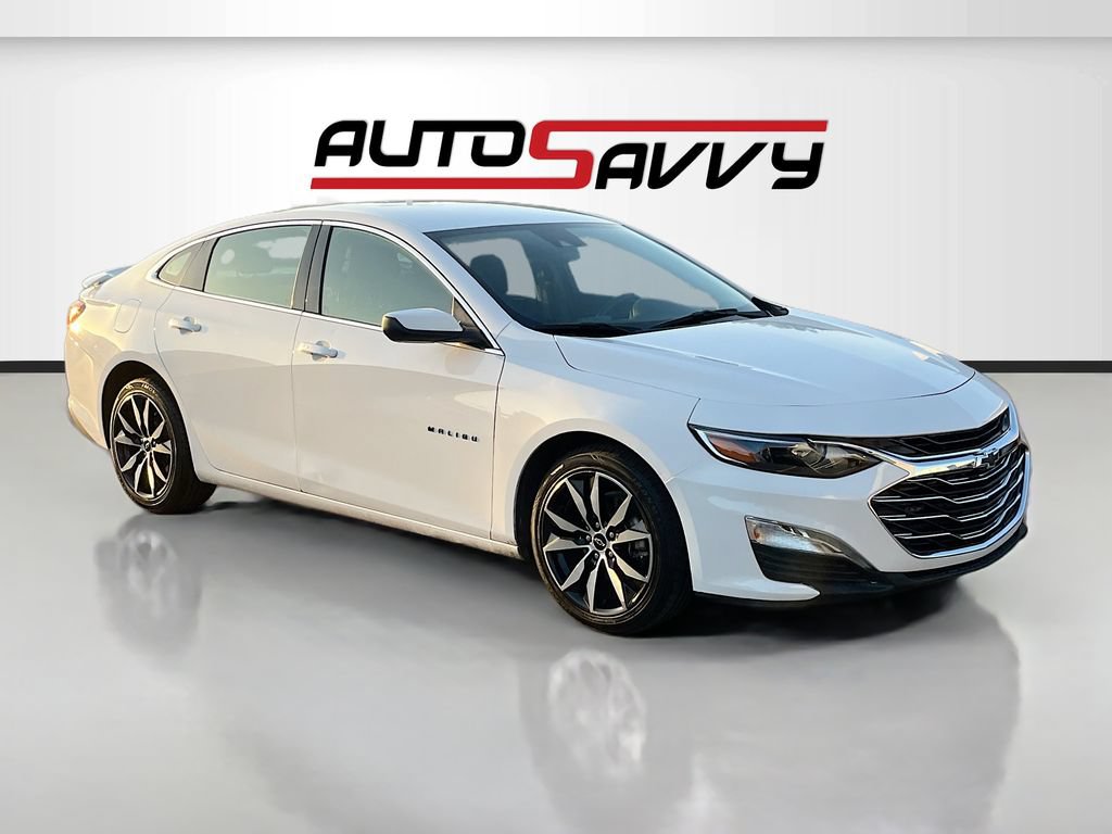 Used 2024 Chevrolet Malibu RS w/ LPO, Floor Liner Package FWD image 1