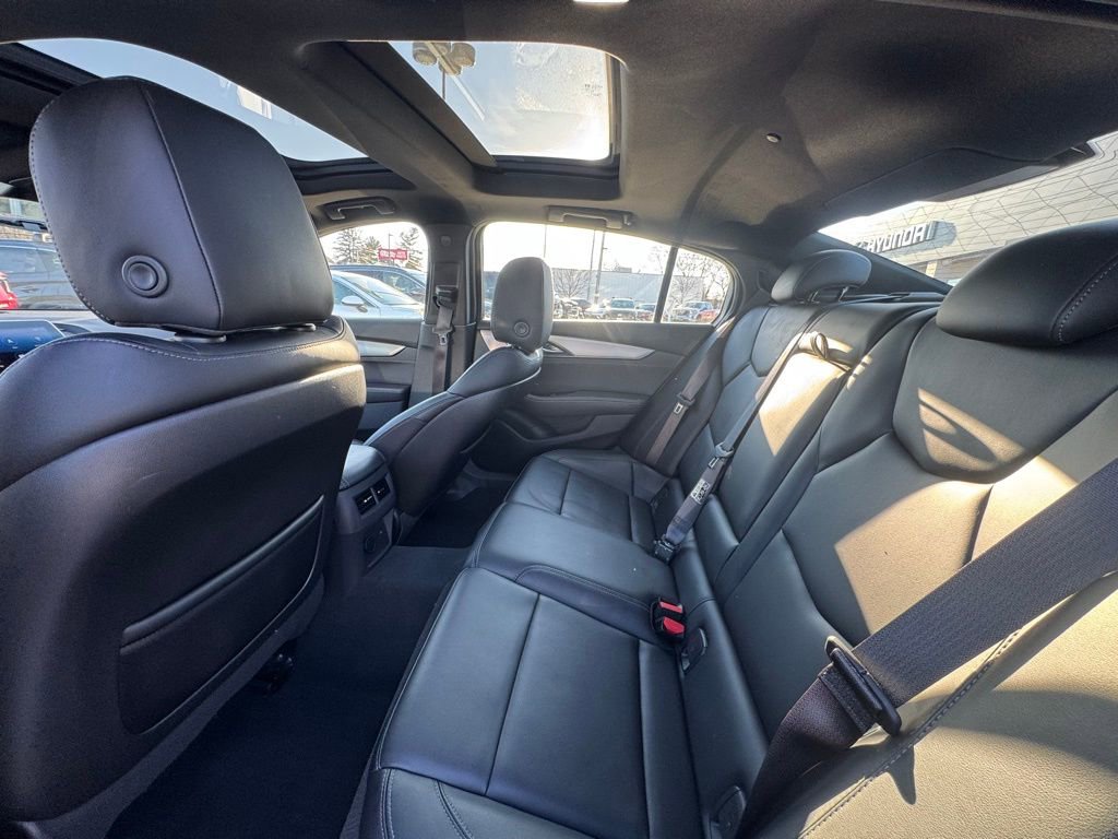 Used 2021 Cadillac CT5 Luxury image 17