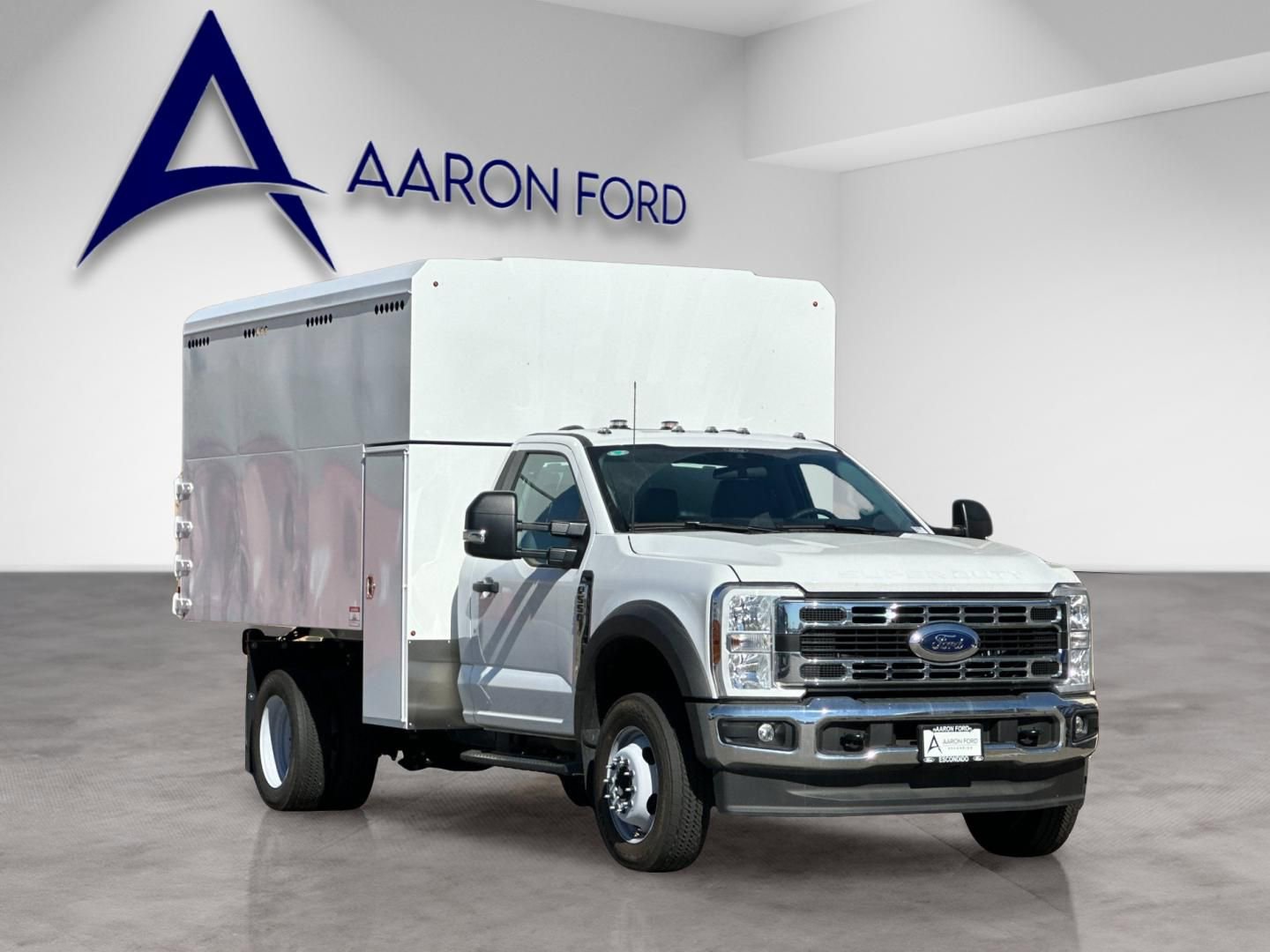 New 2025 Ford F550 4x4 Regular Cab Super Duty w/ XL Chrome Package image 8