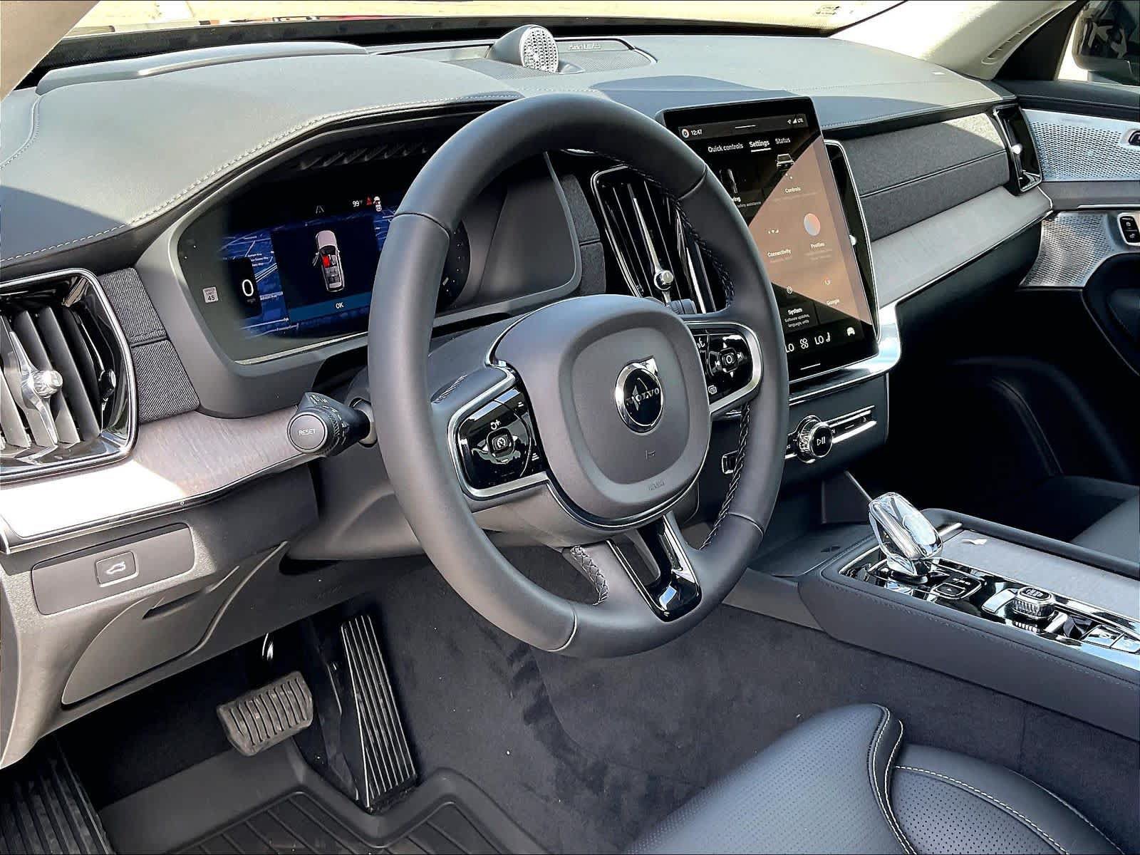 New 2027 Volvo XC90 B6 Ultra AWD/4WD image 8