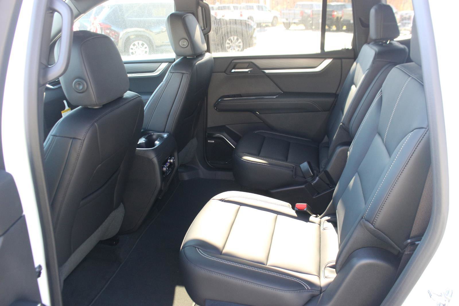 New 2025 GMC Acadia Elevation w/ Elevation Premium Package image 14