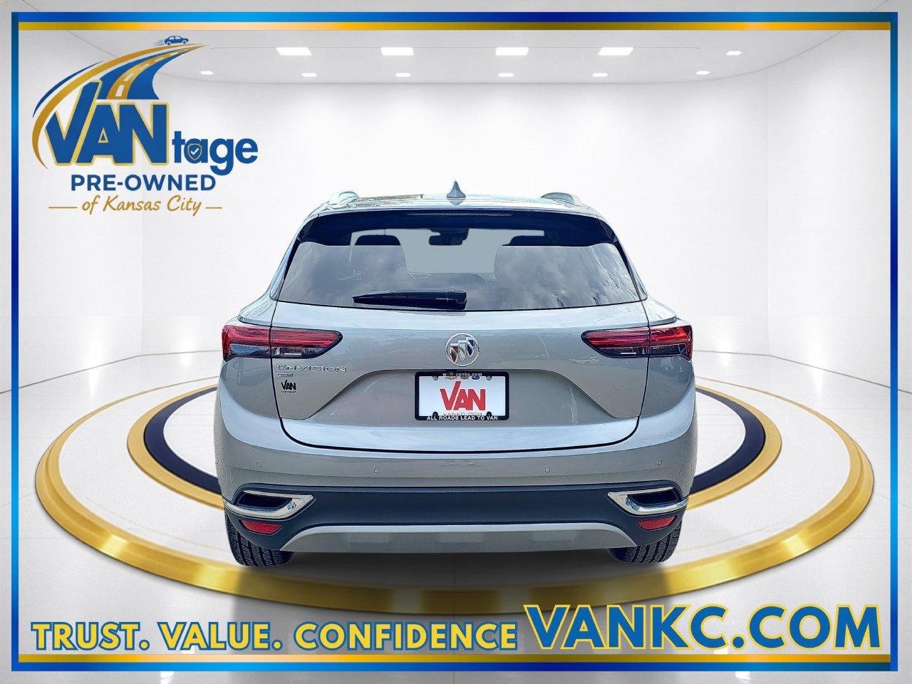 Used 2023 Buick Envision Preferred AWD/4WD image 7