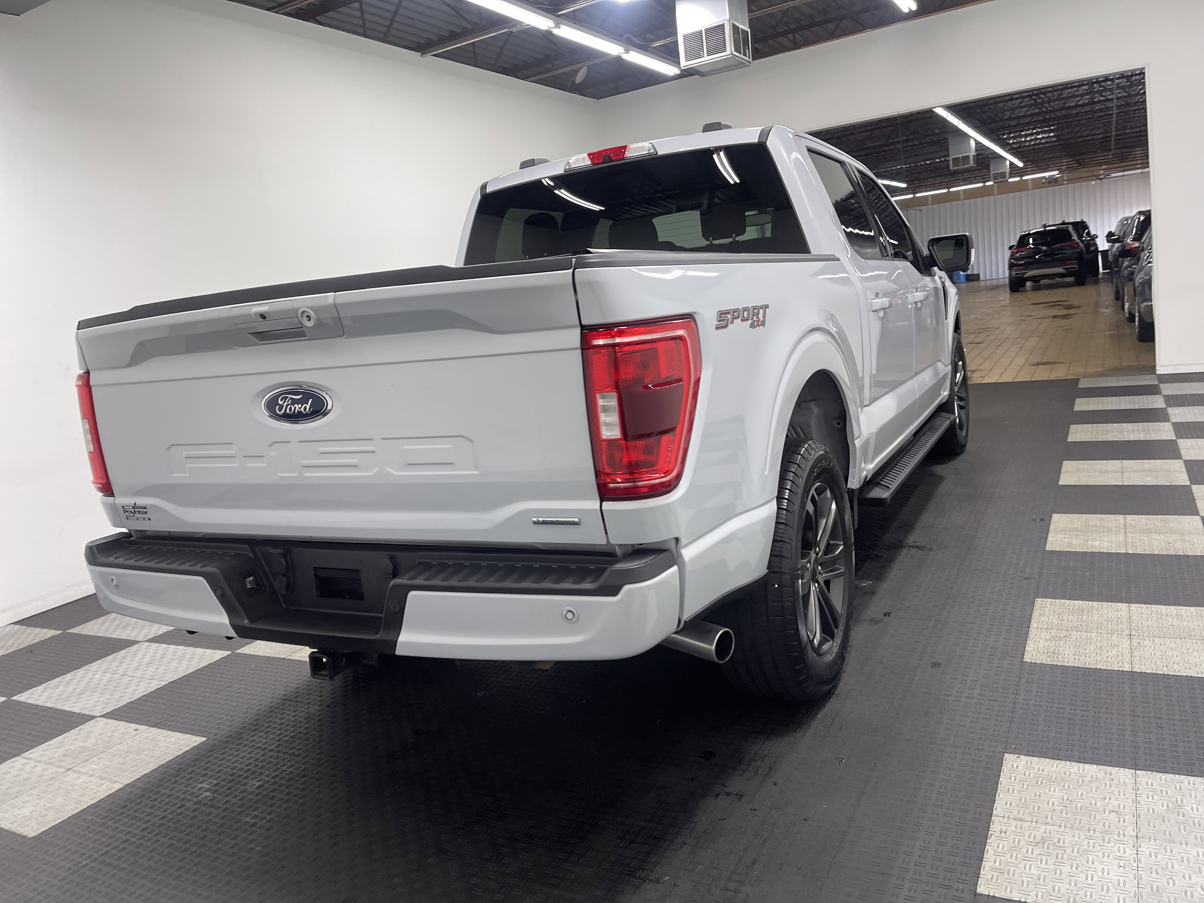Used 2021 Ford F150 XLT w/ Equipment Group 302A High image 5