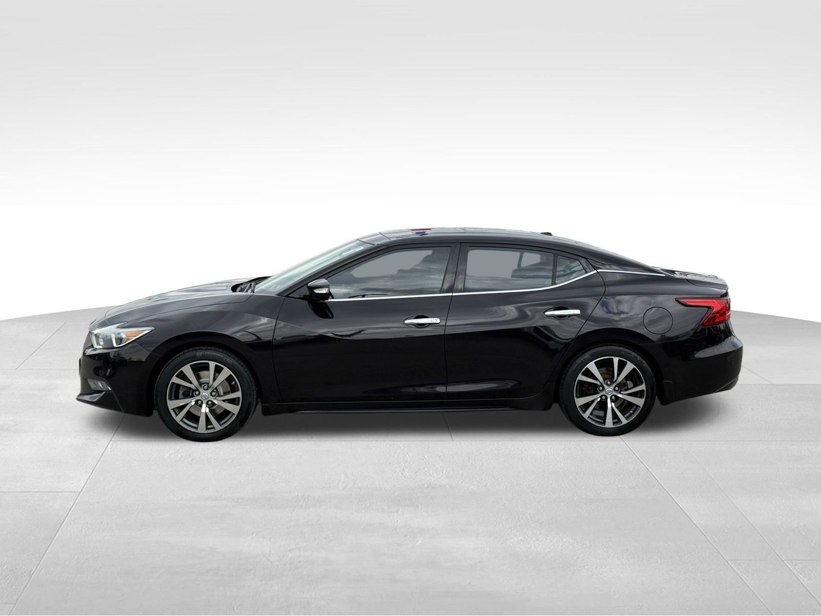 Used 2016 Nissan Maxima 3.5 SL image 2