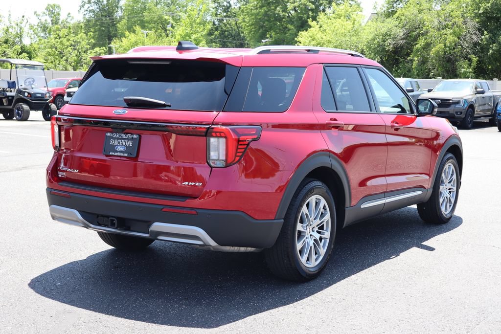 Used 2026 Ford Explorer Platinum AWD/4WD image 3