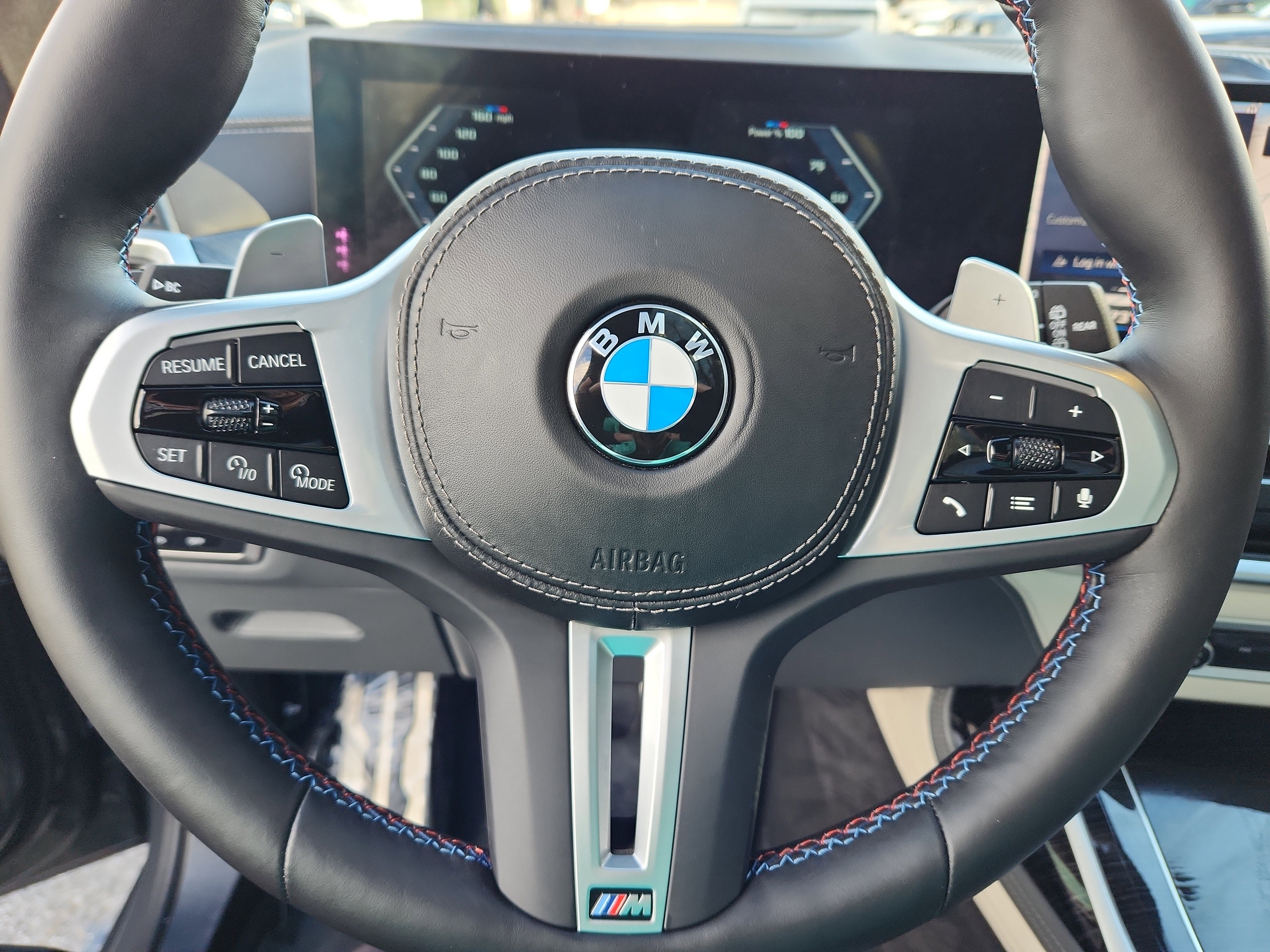 Used 2026 BMW X7 M60i image 18