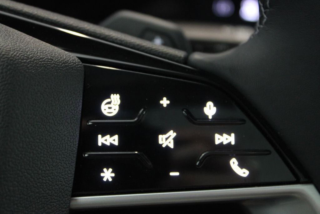 New 2025 Audi Q5 Premium Plus image 28