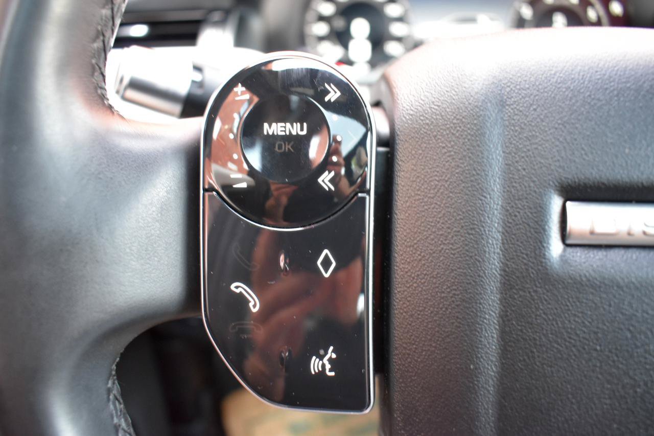 Used 2020 Land Rover Discovery Sport SE AWD/4WD image 23