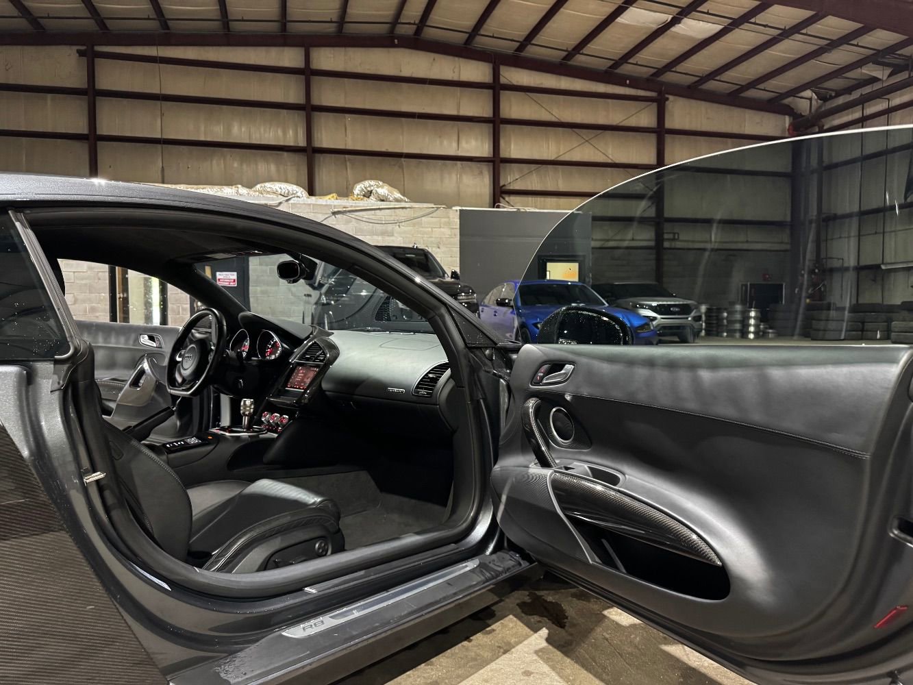 Used 2009 Audi R8 V8 image 20