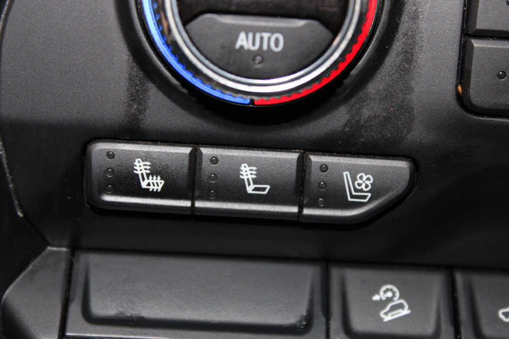 Used 2023 GMC Sierra 2500 AT4 AWD/4WD image 46